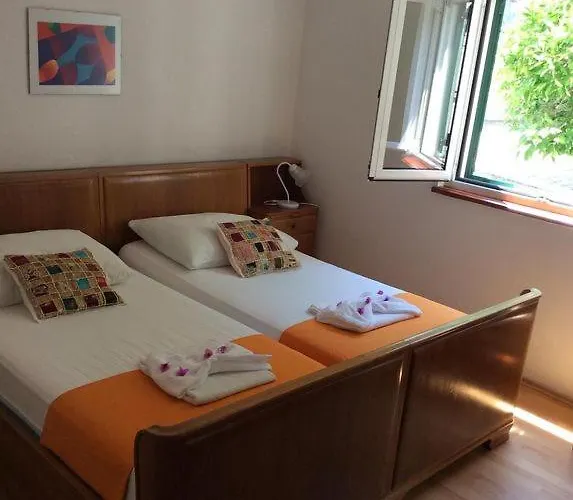 3 Bedroom On The Sea With Garden アパート *