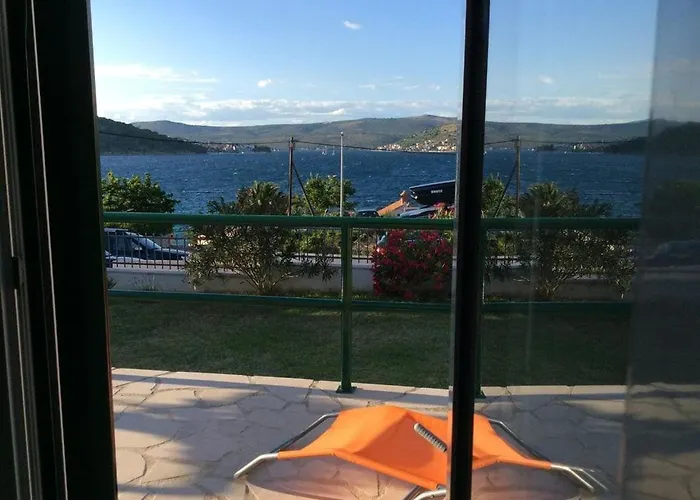 3 Bedroom On The Sea With Garden アパート Ražanj